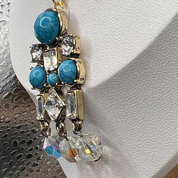 Vintage Faux Turquoise Rhinestone Necklace - Picture 4 of 6
